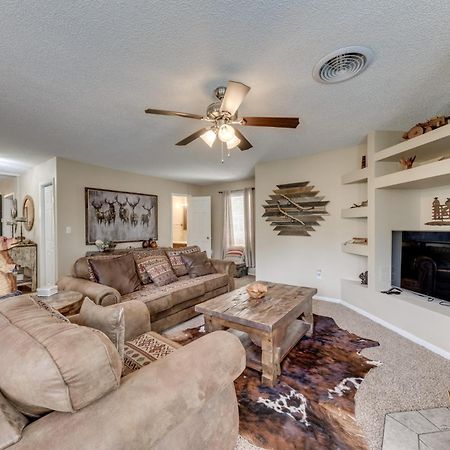 Ruidoso Home With Patio, Walk To Restaurants! Bagian luar foto