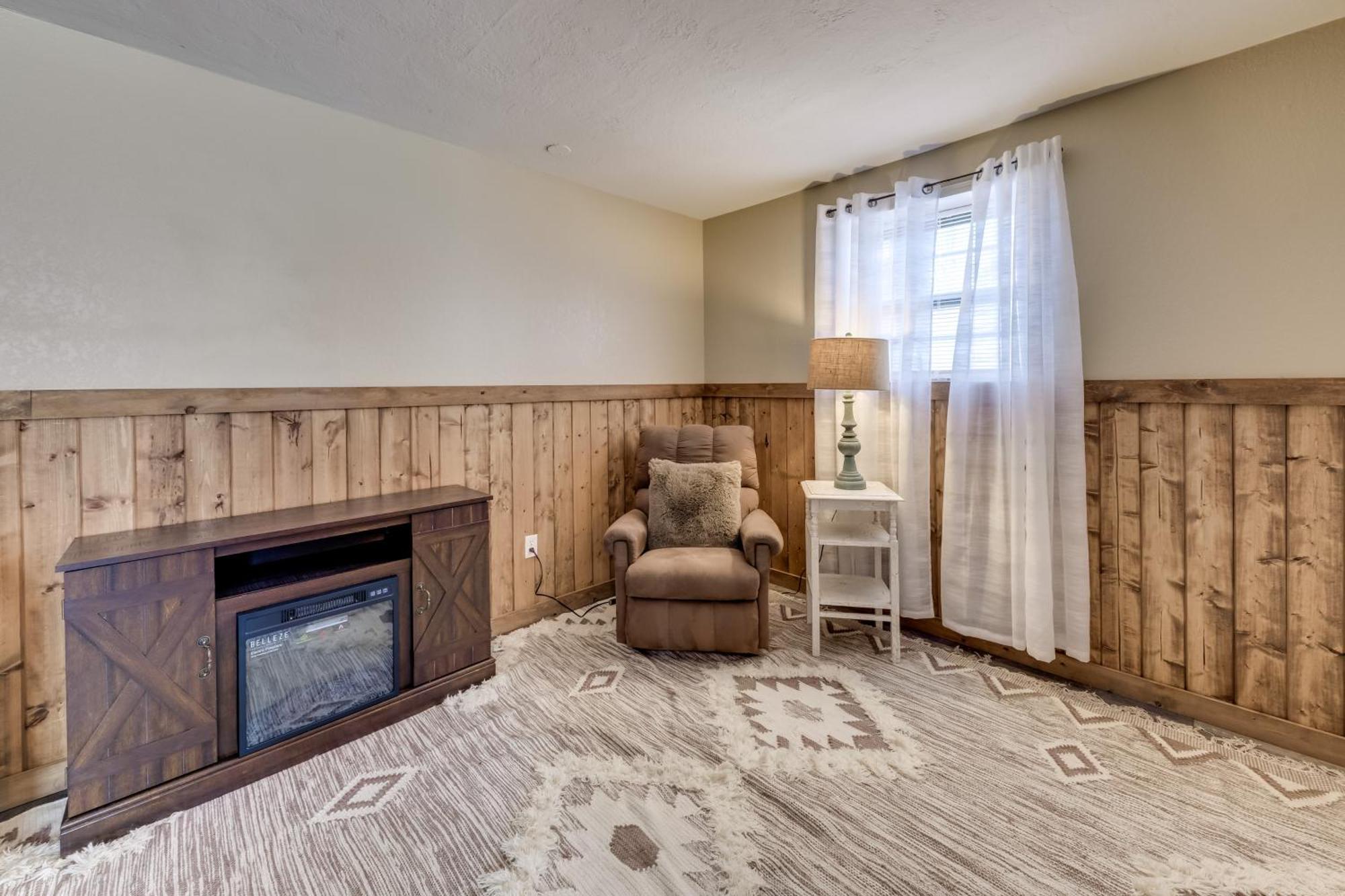 Ruidoso Home With Patio, Walk To Restaurants! Bagian luar foto
