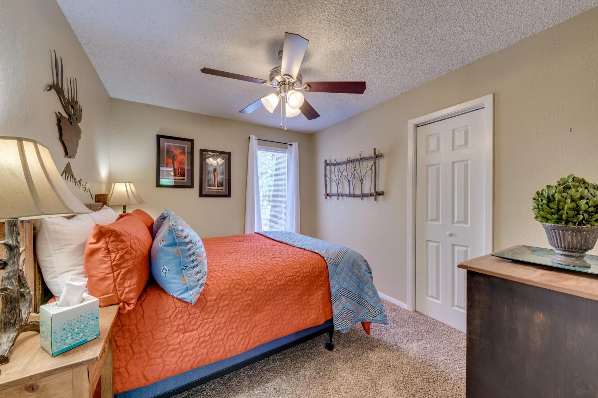 Ruidoso Home With Patio, Walk To Restaurants! Bagian luar foto