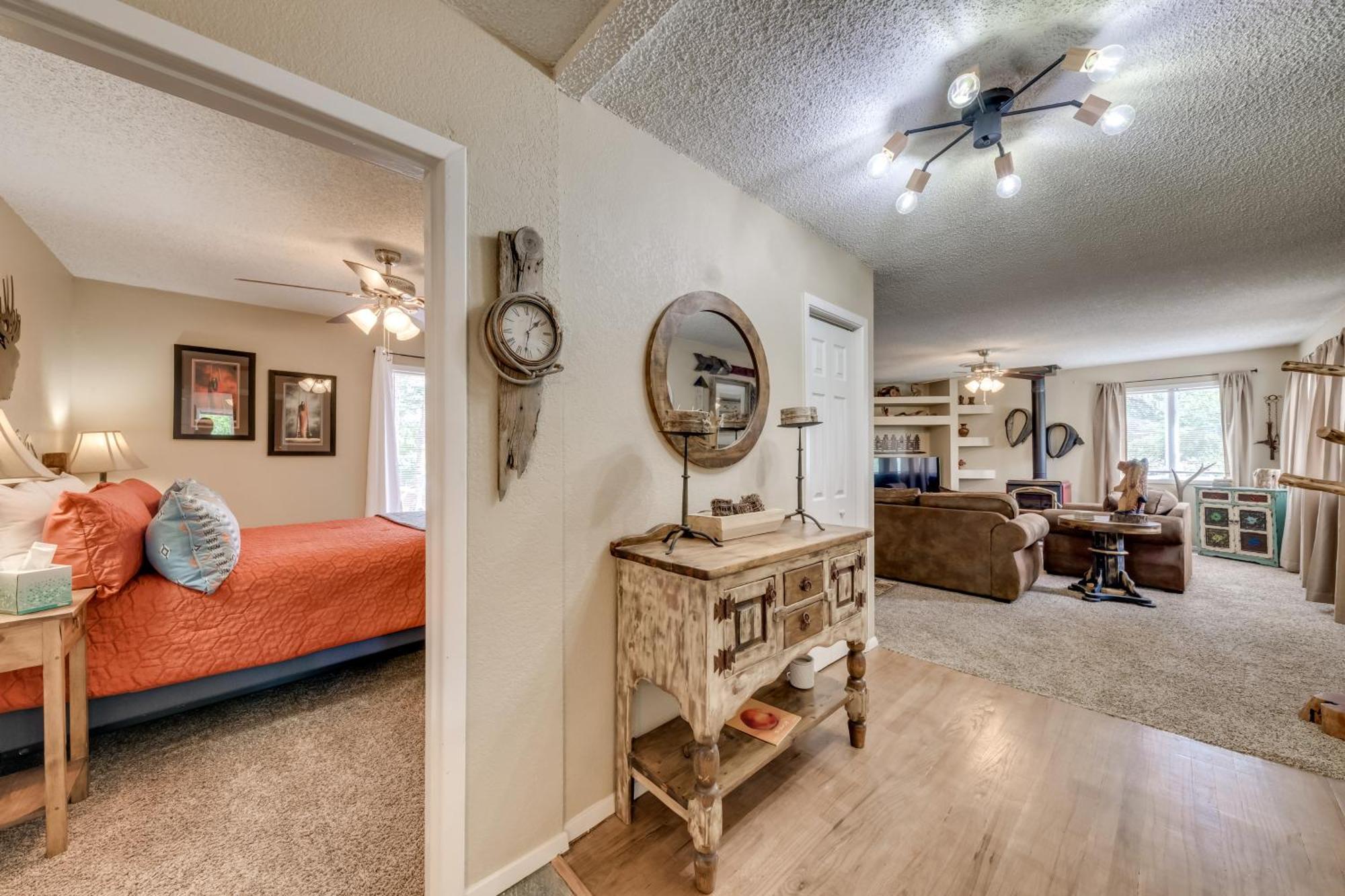 Ruidoso Home With Patio, Walk To Restaurants! Bagian luar foto