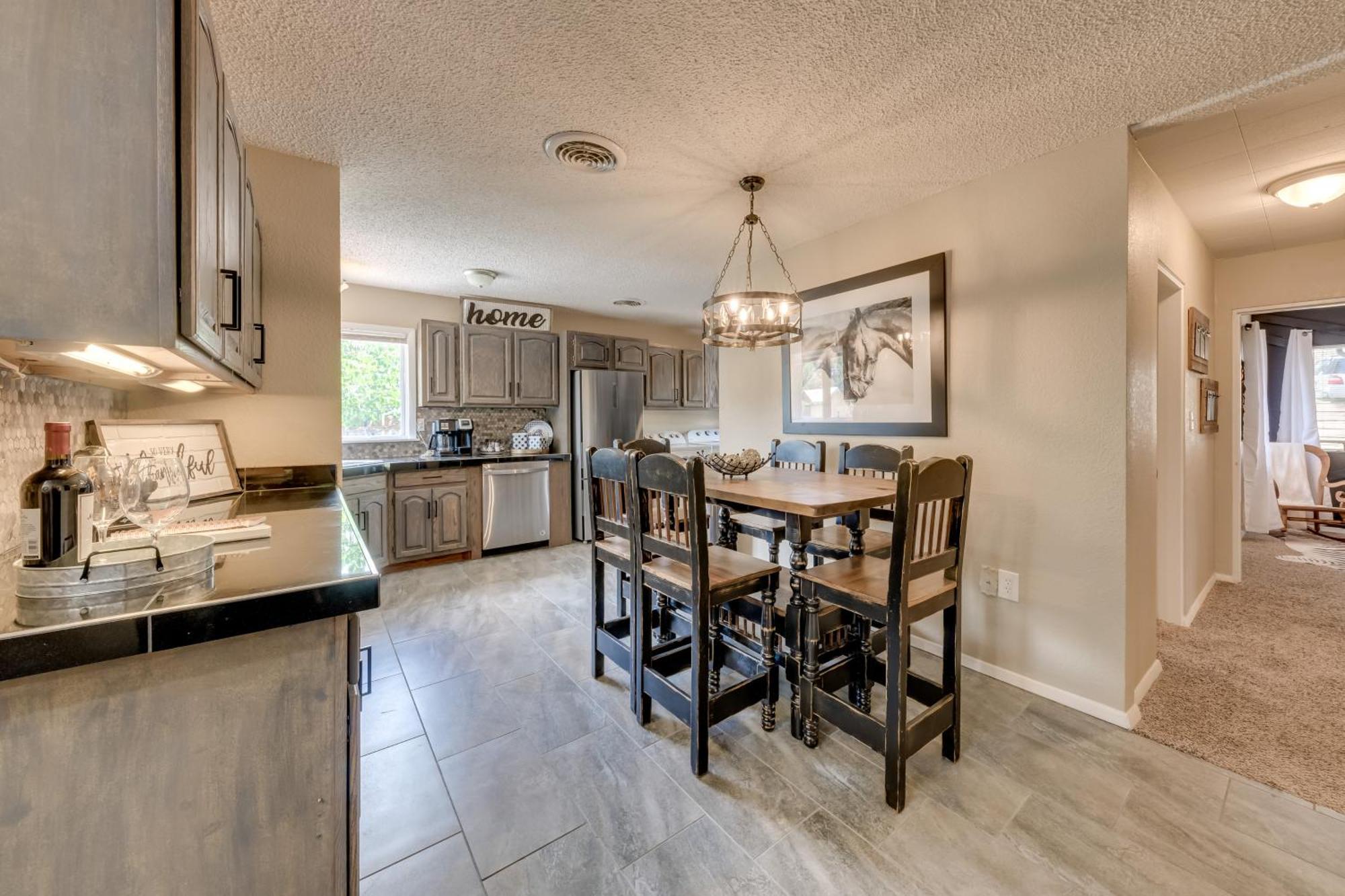 Ruidoso Home With Patio, Walk To Restaurants! Bagian luar foto
